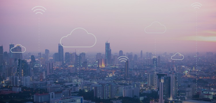 Bulut Bilişim (Cloud Computing) Nedir En Popüler 5 Bulut Bilişim Uygulama Örneği.jpg||Amazon Web Services (AWS)|Microsoft Azure||Google Bulut Platformu (GCP)|IBM Bulutu|Salesforce|Icloud